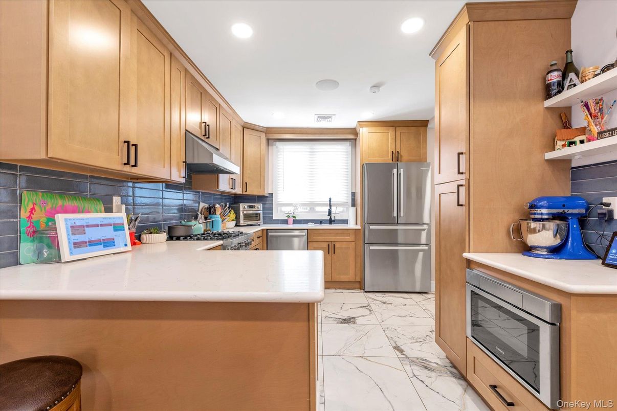 Interior, Kitchen, Marble, Recessed Lighting