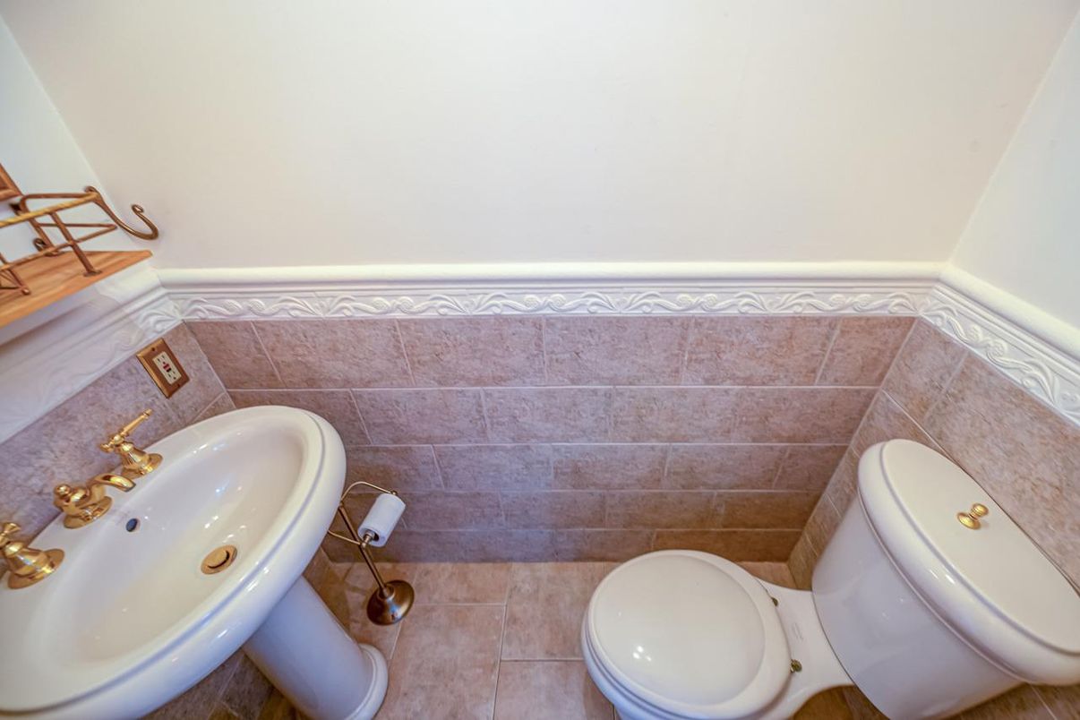 Bathroom, Interior