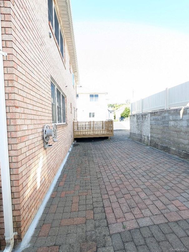 Exterior, Outdoor Kitchen