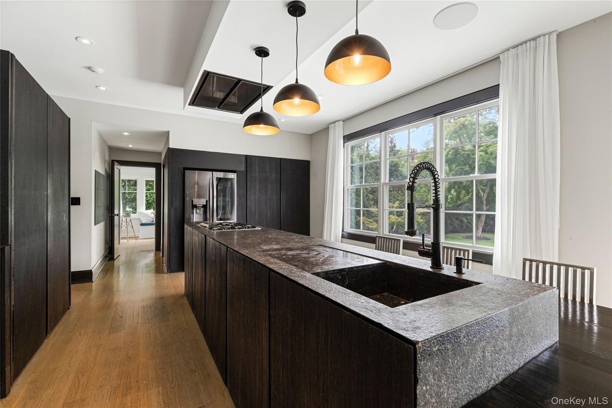Interior, Kitchen, Pendant Lights, Recessed Lighting, Wood Texture Flooring