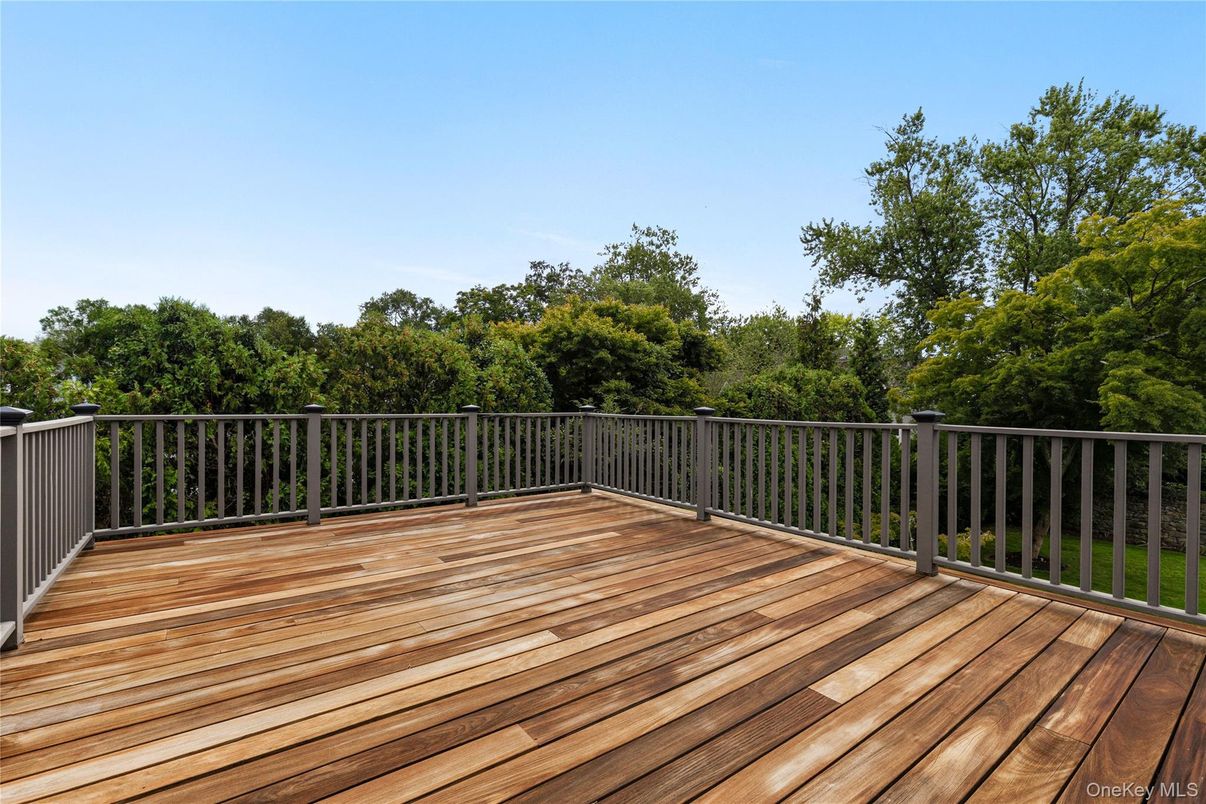 Exterior, Wood Texture Flooring
