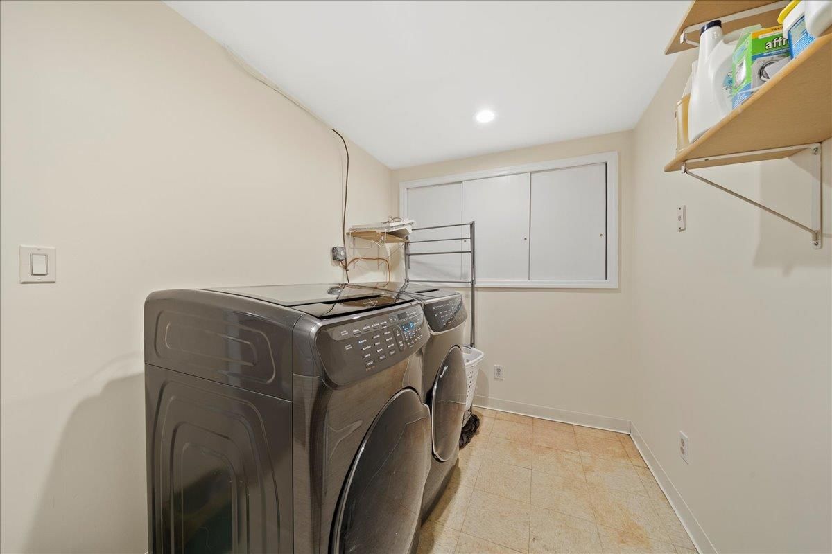 Interior, Recessed Lighting, Washer