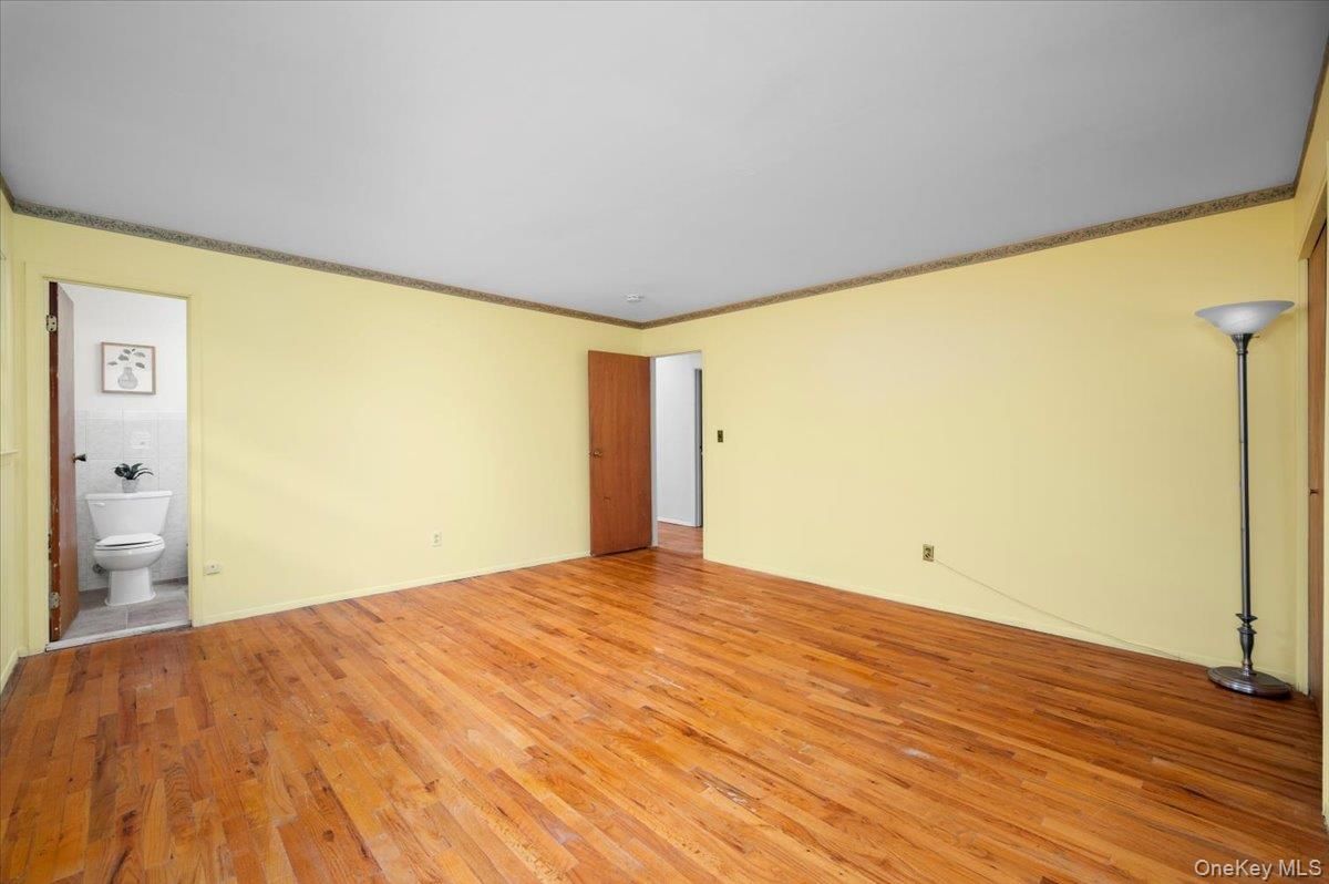 Bathroom, Empty room, Interior, Wood Texture Flooring