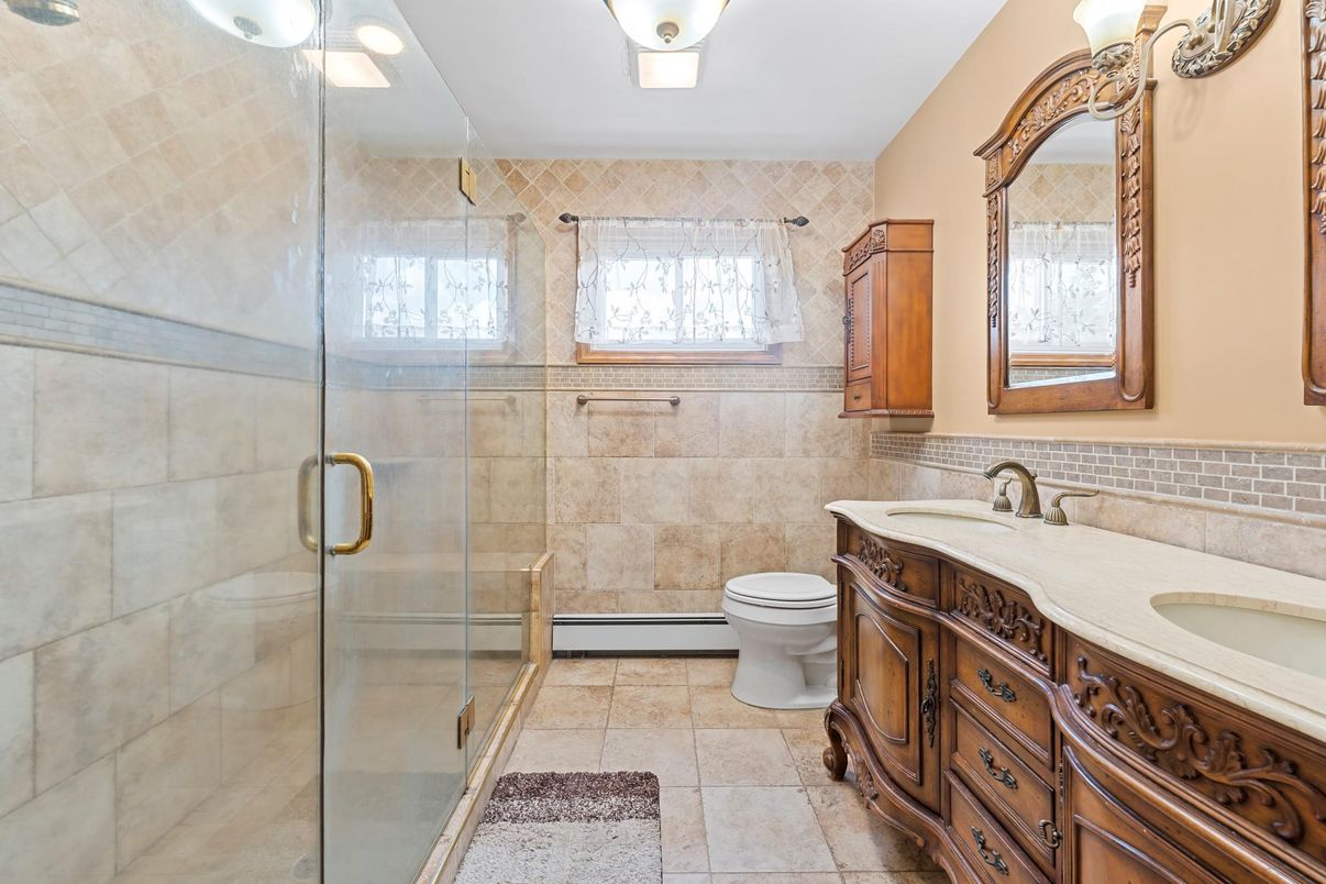 Bathroom, Dual Sink Vanities, Glass Shower, Interior
