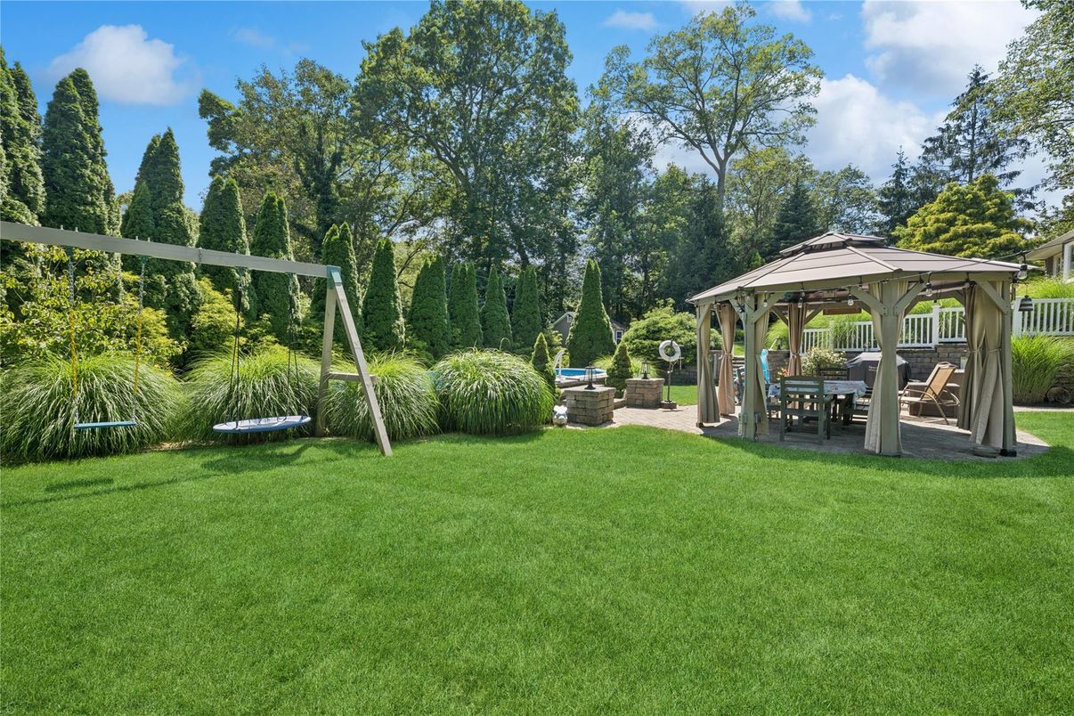 Backyard, Exterior, Playground