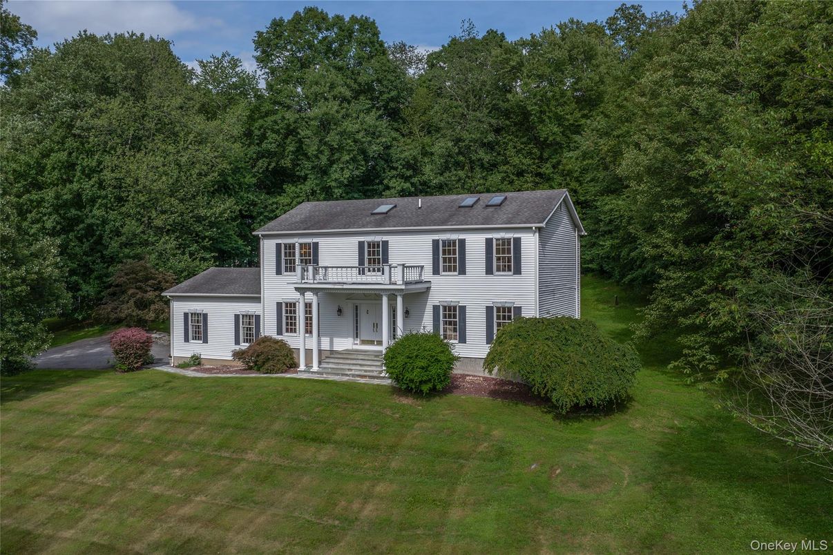 Backyard, Exterior, Facade, Georgian
