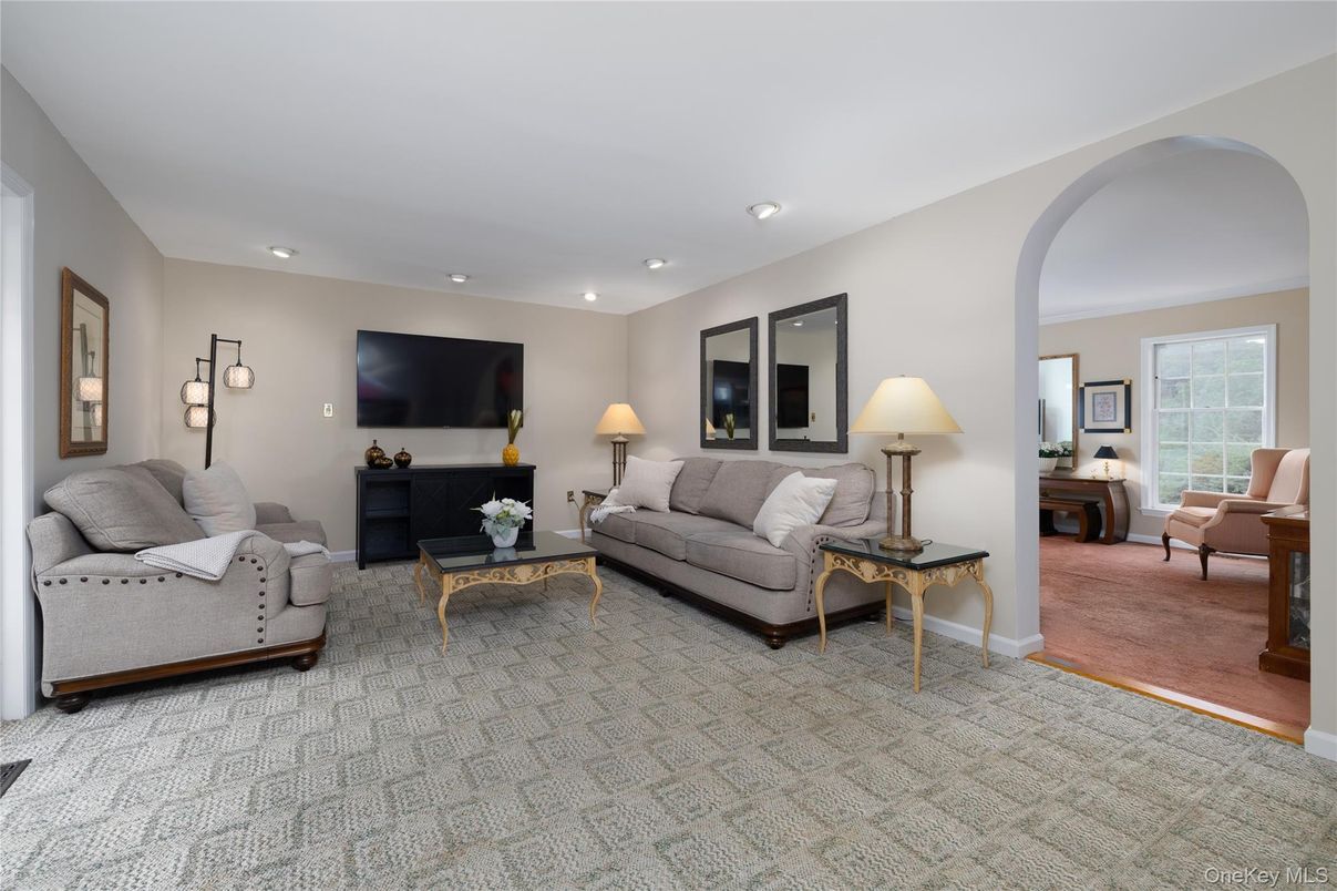 Interior, Living room, Recessed Lighting