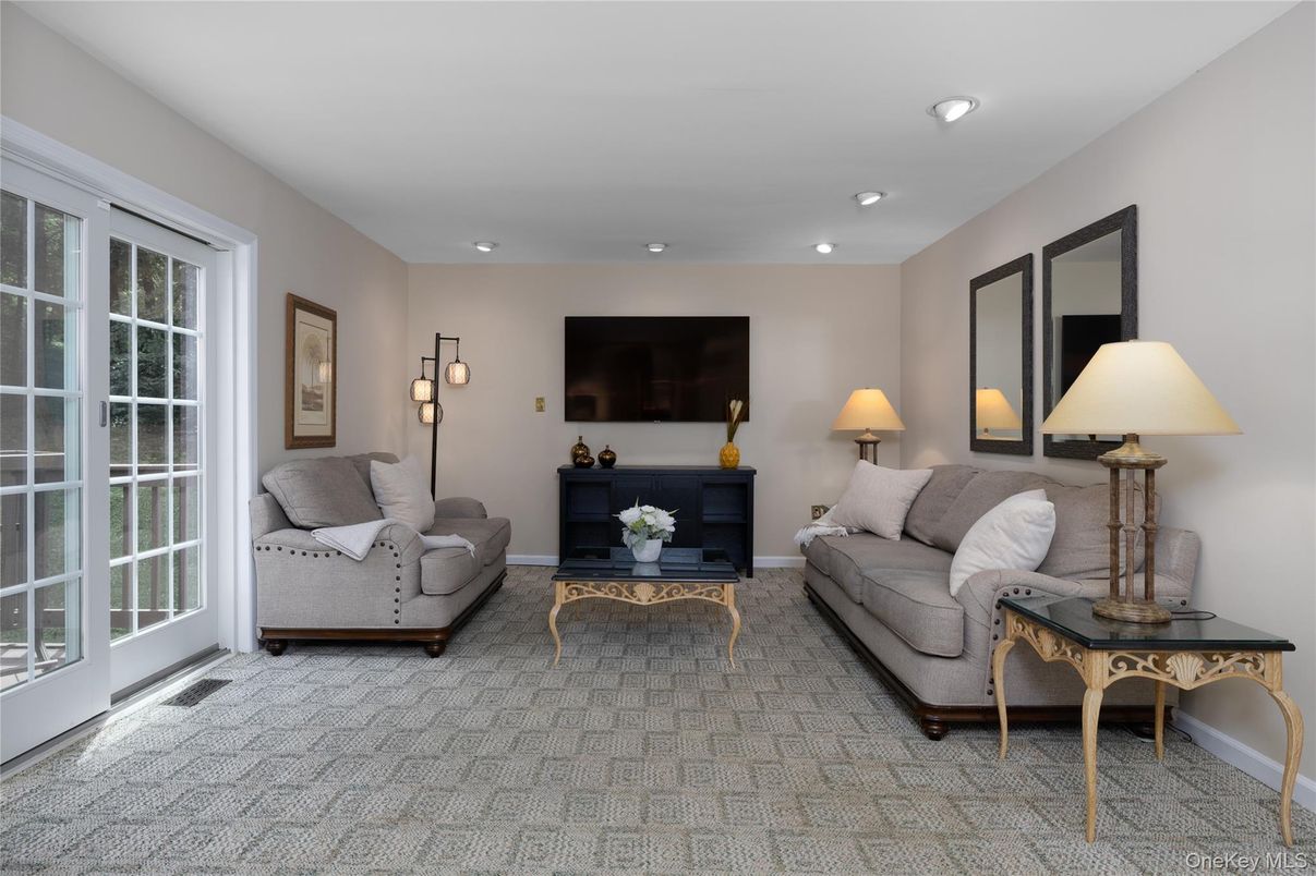 Interior, Living room, Recessed Lighting