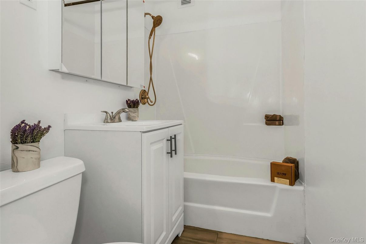 Bathroom, Interior, Wood Texture Flooring