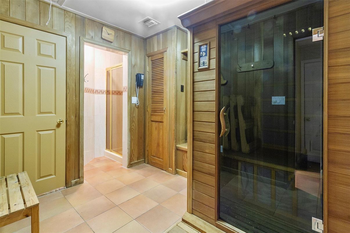 Bathroom, Glass Shower, Interior, Sauna Room