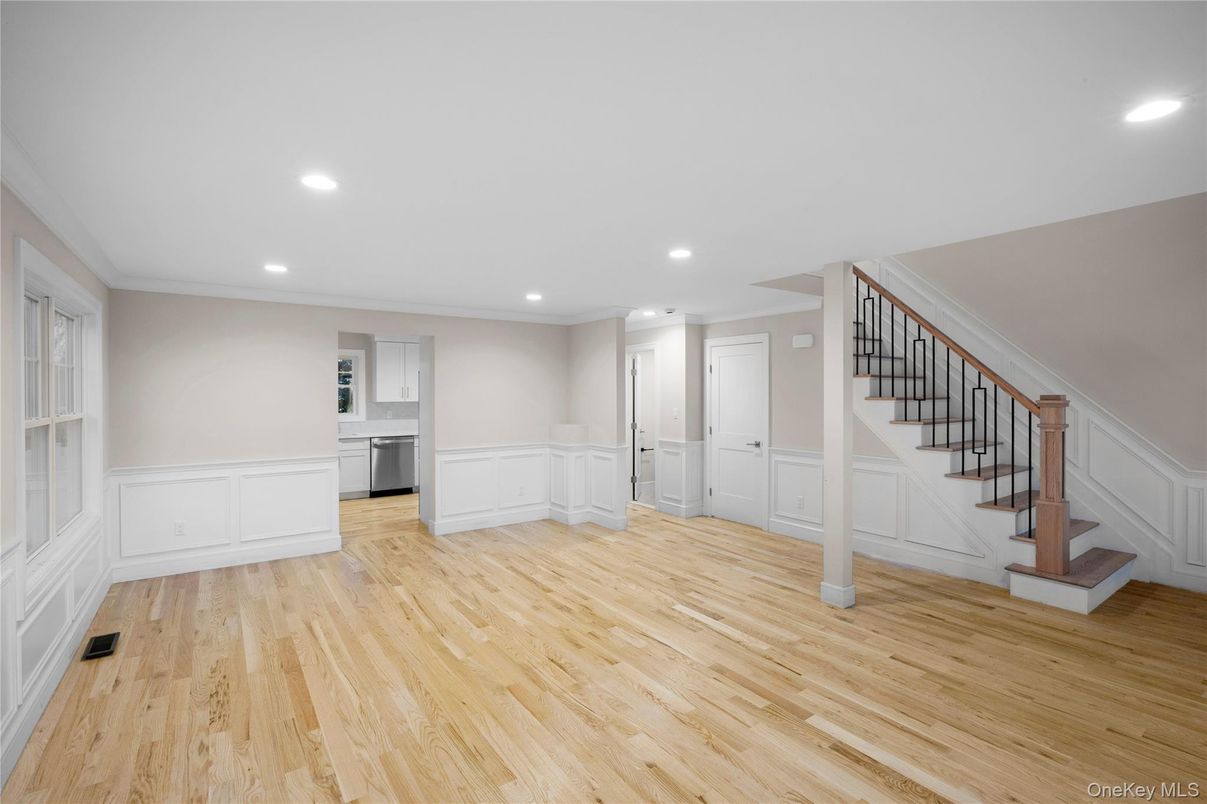 Empty room, Interior, Kitchen, Recessed Lighting, Wood Texture Flooring