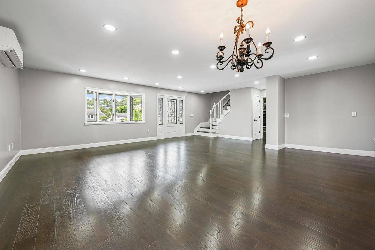 Chandelier, Empty room, Interior, Recessed Lighting, Wood Texture Flooring