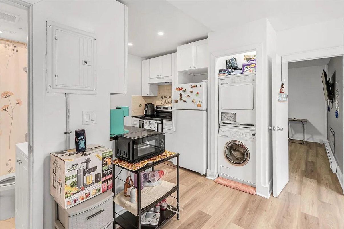 Interior, Kitchen, Recessed Lighting, Utility Closets, Washer, Wood Texture Flooring