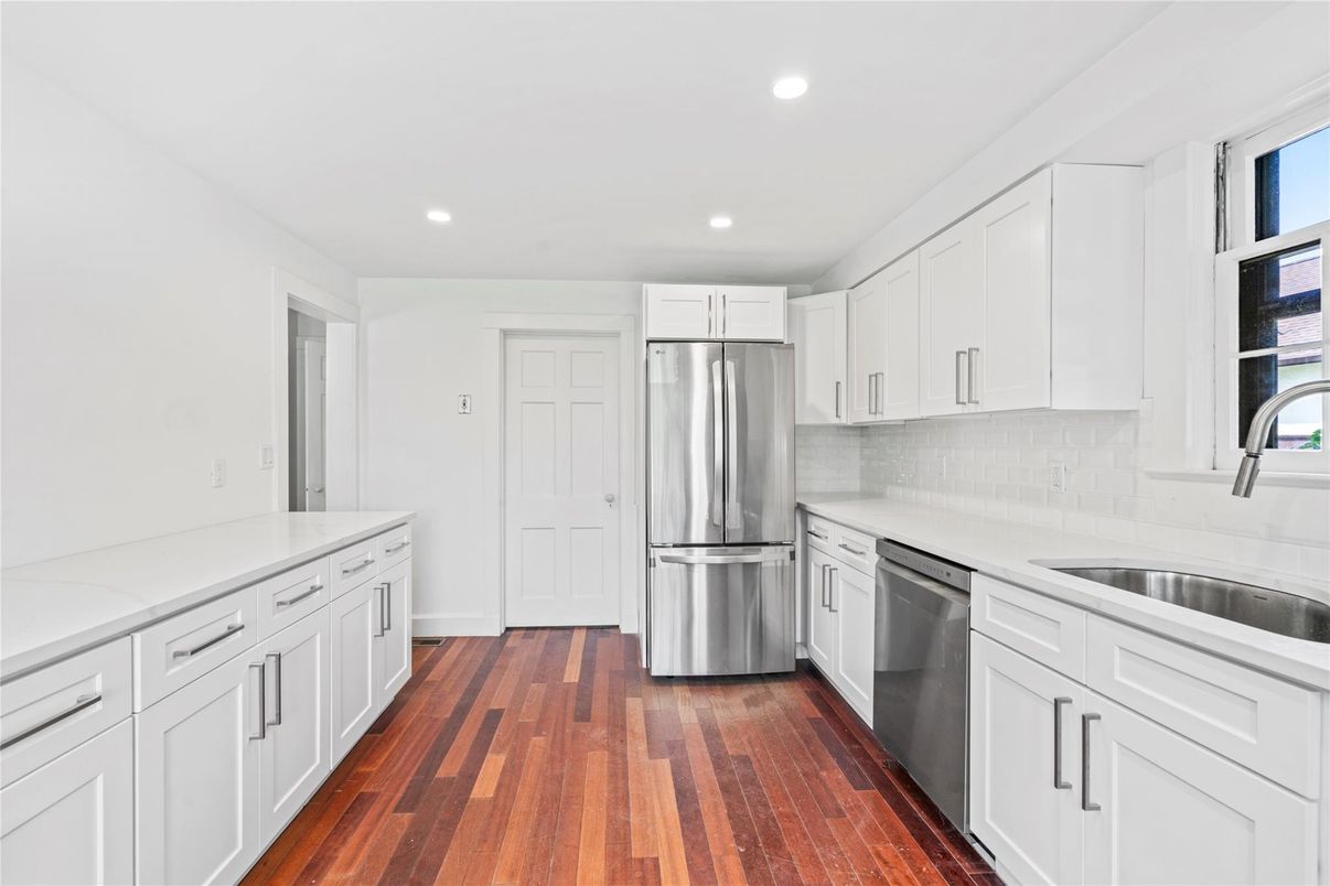 Interior, Kitchen, Recessed Lighting, Stainless Steel Appliances, Wood Texture Flooring