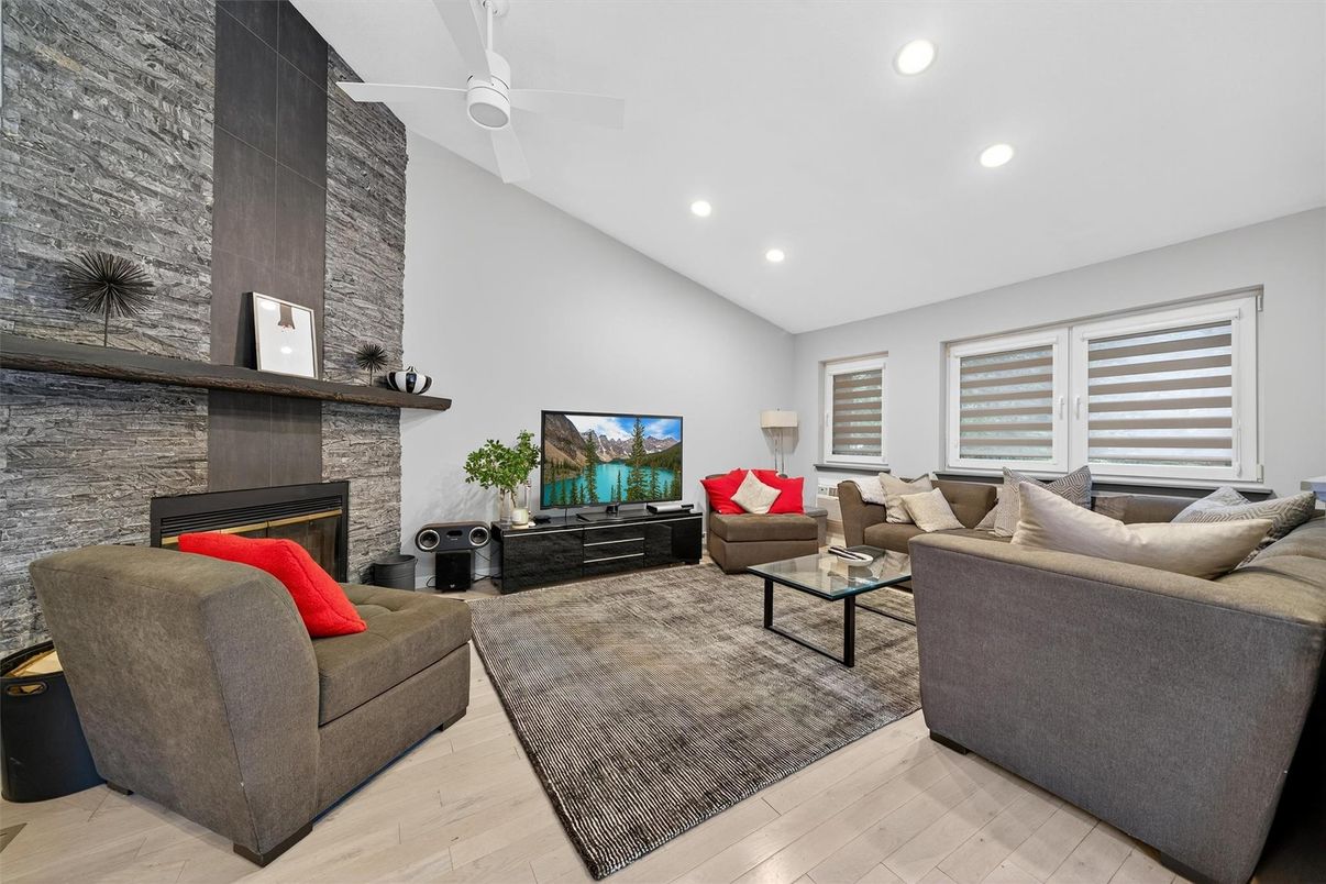 Fireplace, Interior, Living room, Recessed Lighting, Wood Texture Flooring