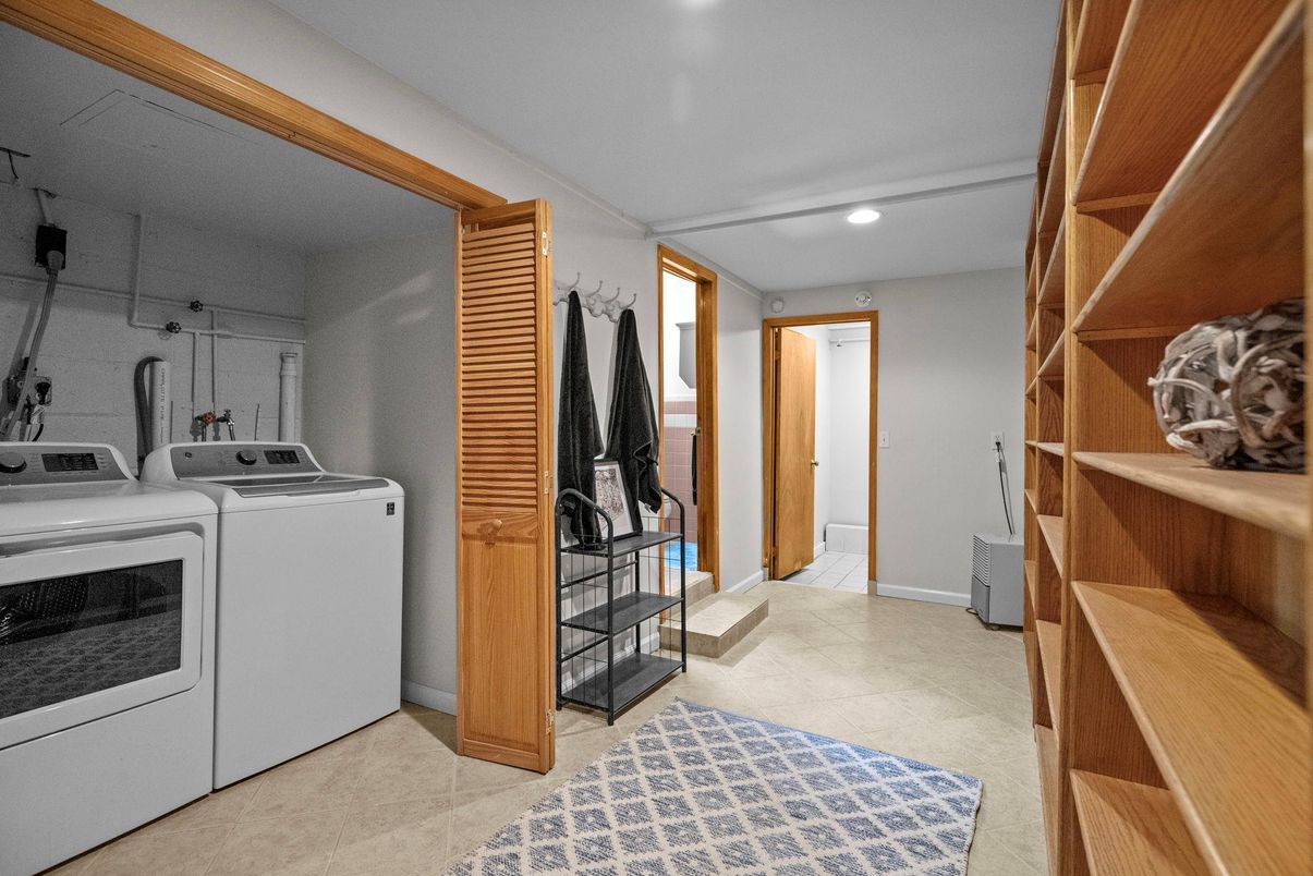 Interior, Recessed Lighting, Washer
