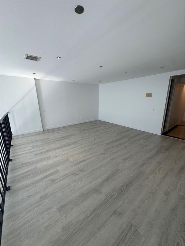 Empty room, Interior, Recessed Lighting, Wood Texture Flooring