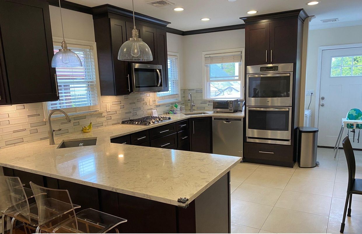 Interior, Kitchen, Pendant Lights, Recessed Lighting, Stainless Steel Appliances