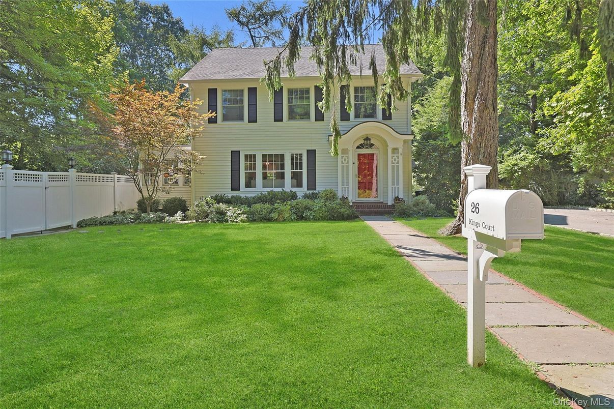 Backyard, Exterior, Facade, Georgian