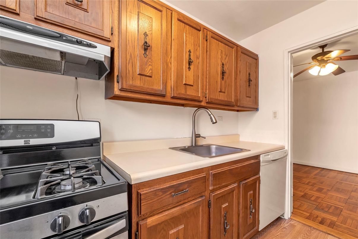 Interior, Kitchen, Wood Texture Flooring