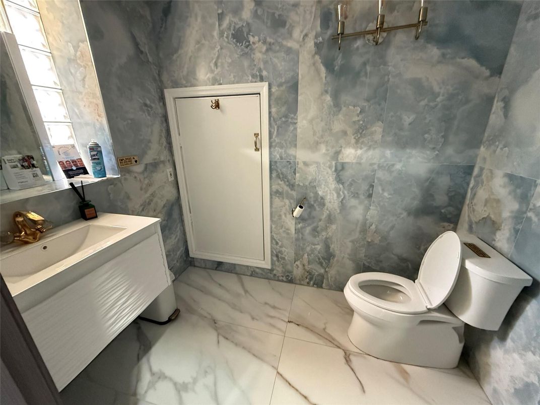 Bathroom, Interior, Marble