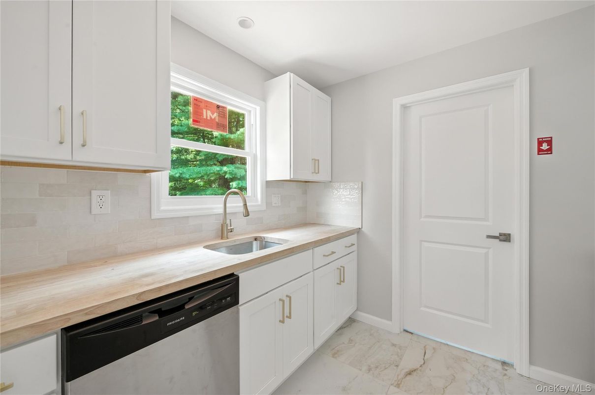 Interior, Kitchen, Marble, Recessed Lighting