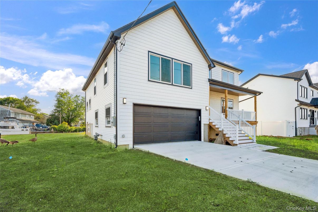 Attached, Backyard, Exterior, Facade, Farmhouse