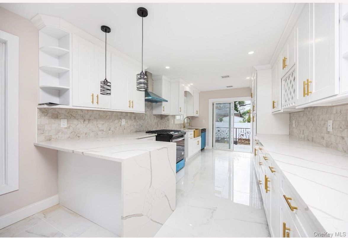 Interior, Kitchen, Marble, Pendant Lights, Recessed Lighting