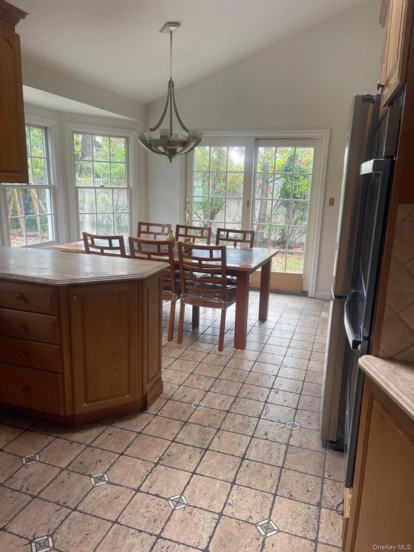 Chandelier, Dining room, Interior