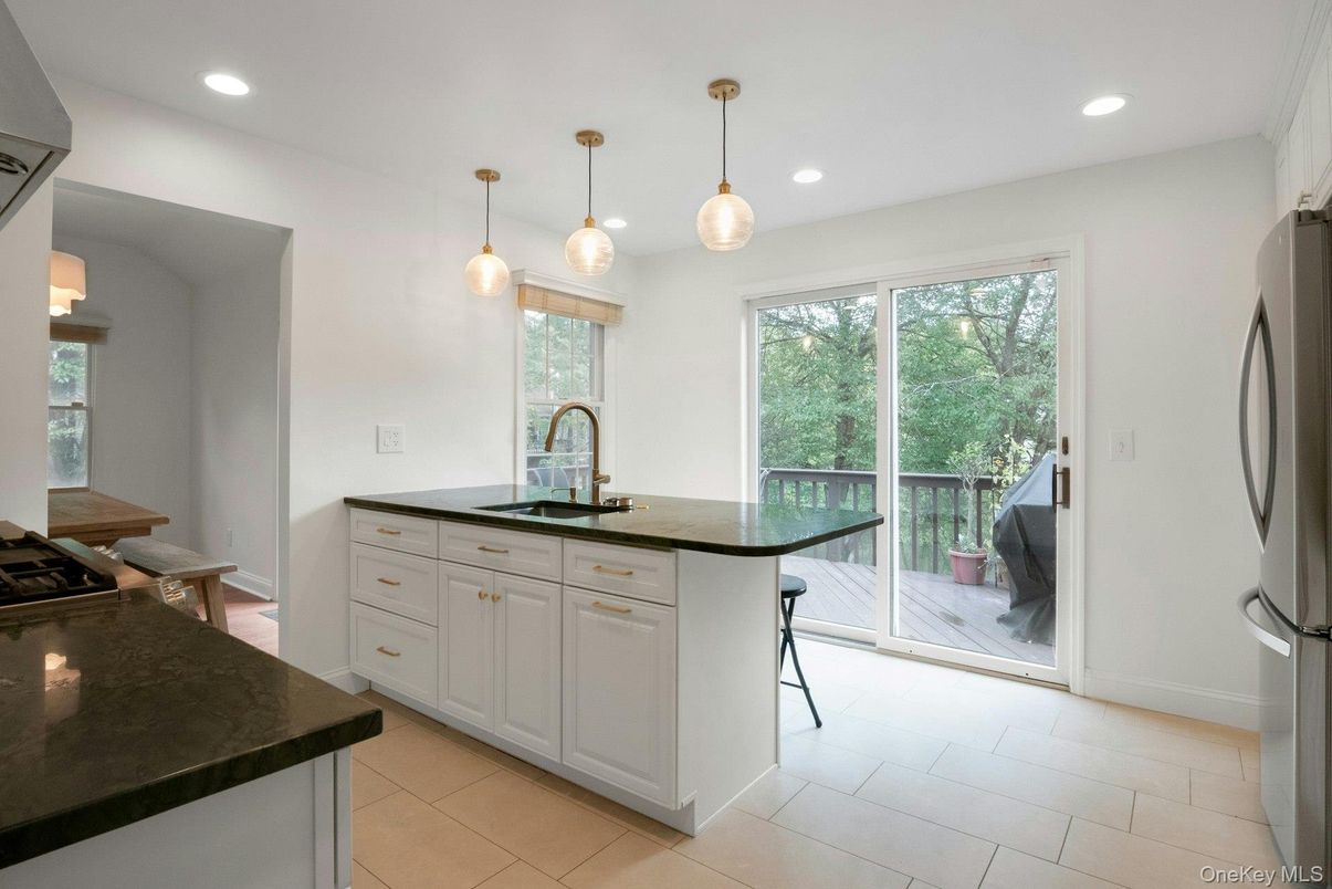 Interior, Kitchen, Pendant Lights, Recessed Lighting