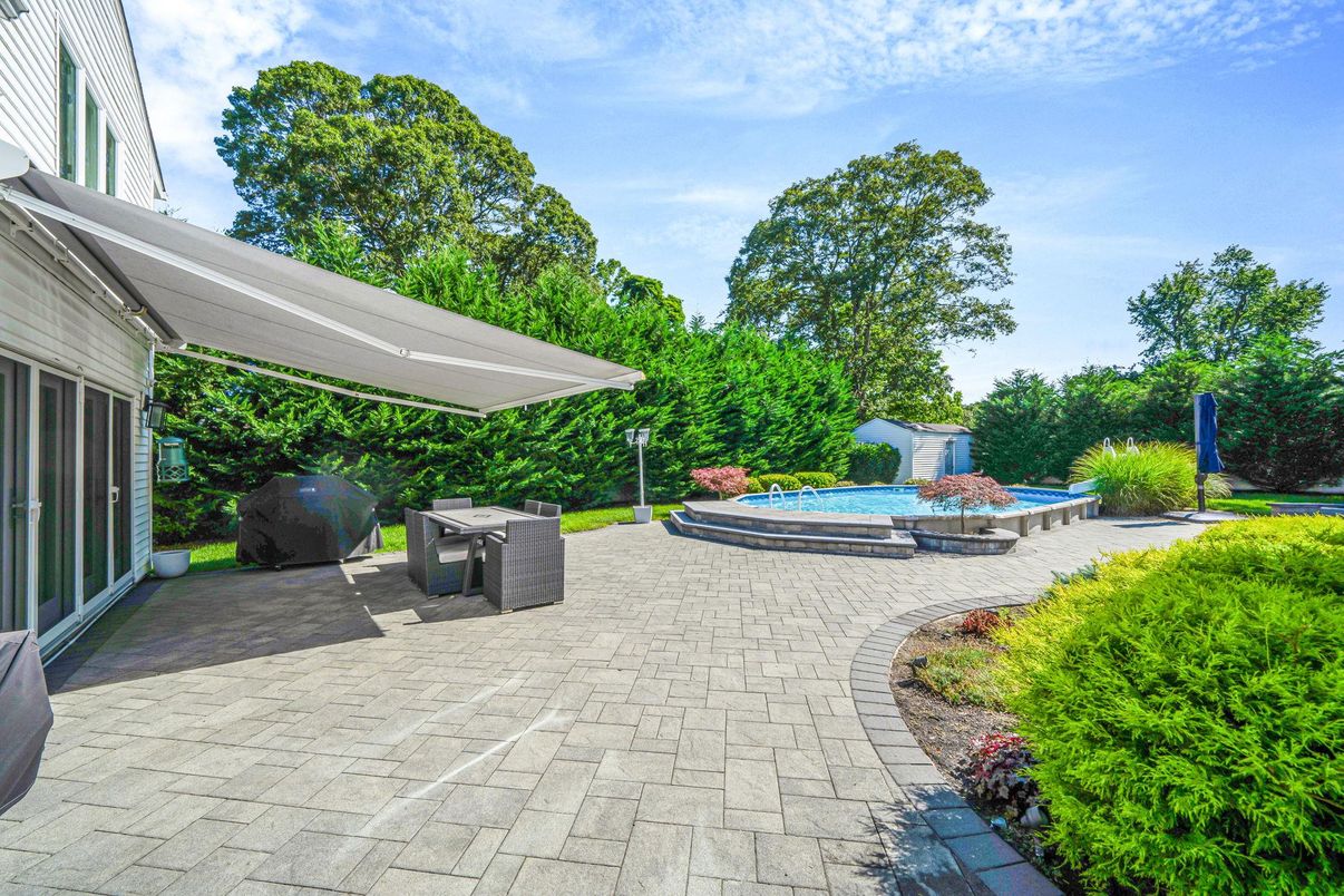 Backyard, Exterior, Pool