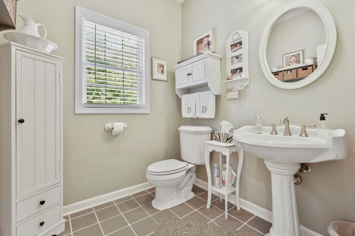 Bathroom, Interior