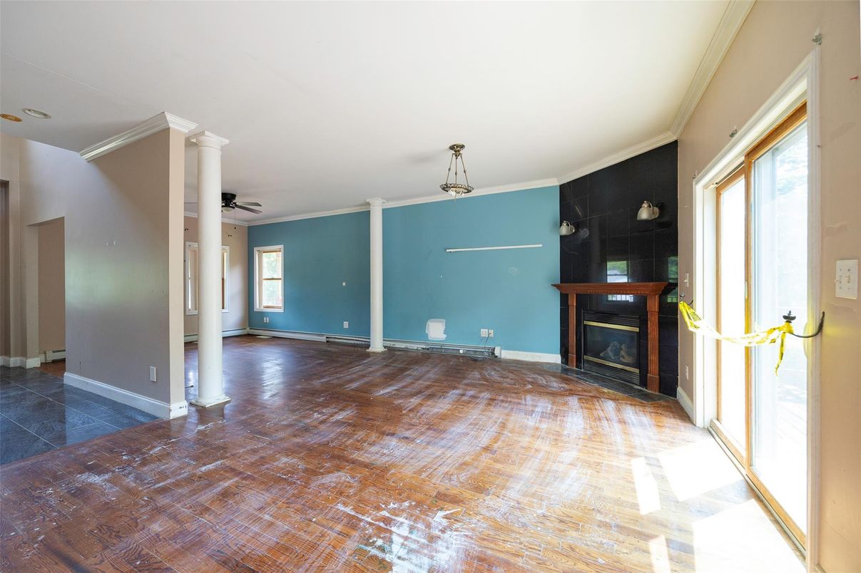 Empty room, Fireplace, Interior, Pendant Lights