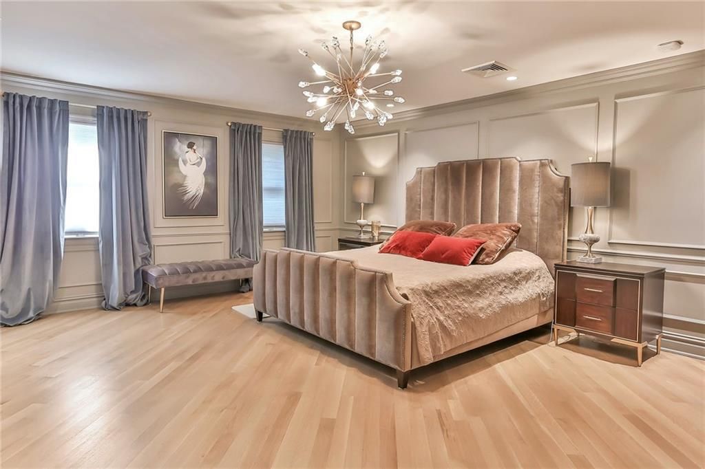 Bedroom, Interior, Pendant Lights, Recessed Lighting, Wood Texture Flooring