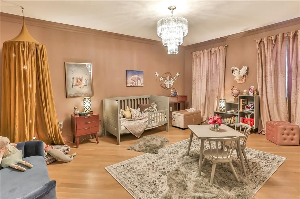 Chandelier, Dining room, Interior, Living room, Wood Texture Flooring