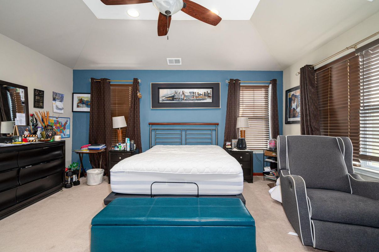 Bedroom, Interior, Recessed Lighting