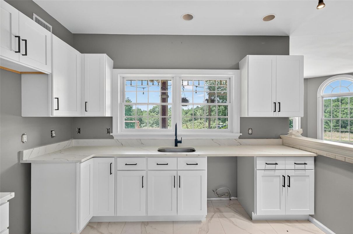 Interior, Kitchen, Marble, Recessed Lighting