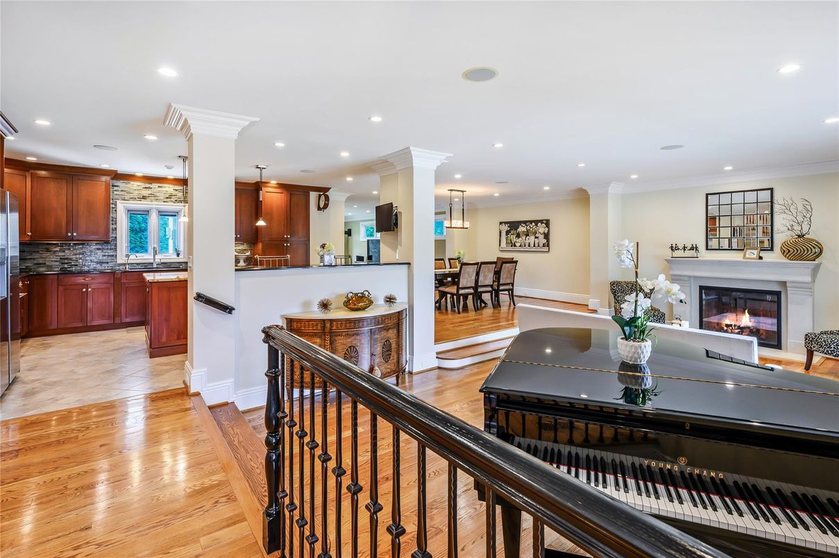 Dining room, Fireplace, Interior, Kitchen, Pendant Lights, Recessed Lighting, Wood Texture Flooring