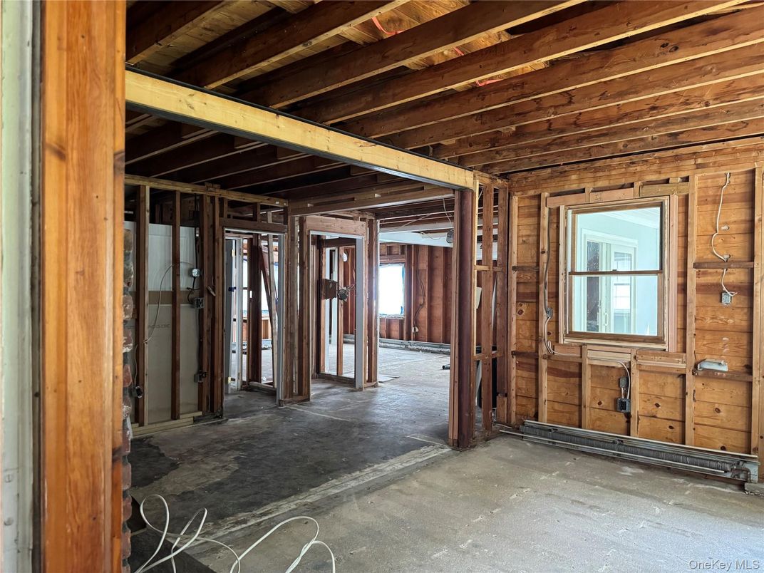 Interior, Wooden Beams, Wooden Walls
