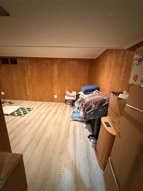 Interior, Wooden Walls