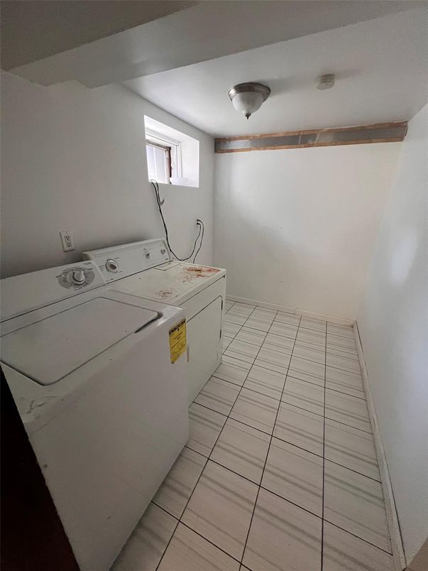 Interior, Washer