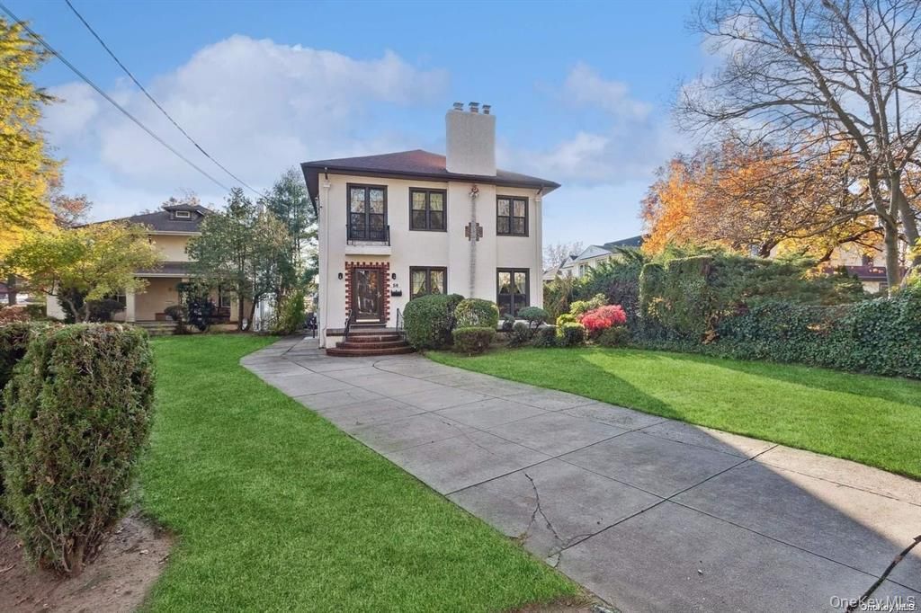 Backyard, Exterior, Facade, Georgian