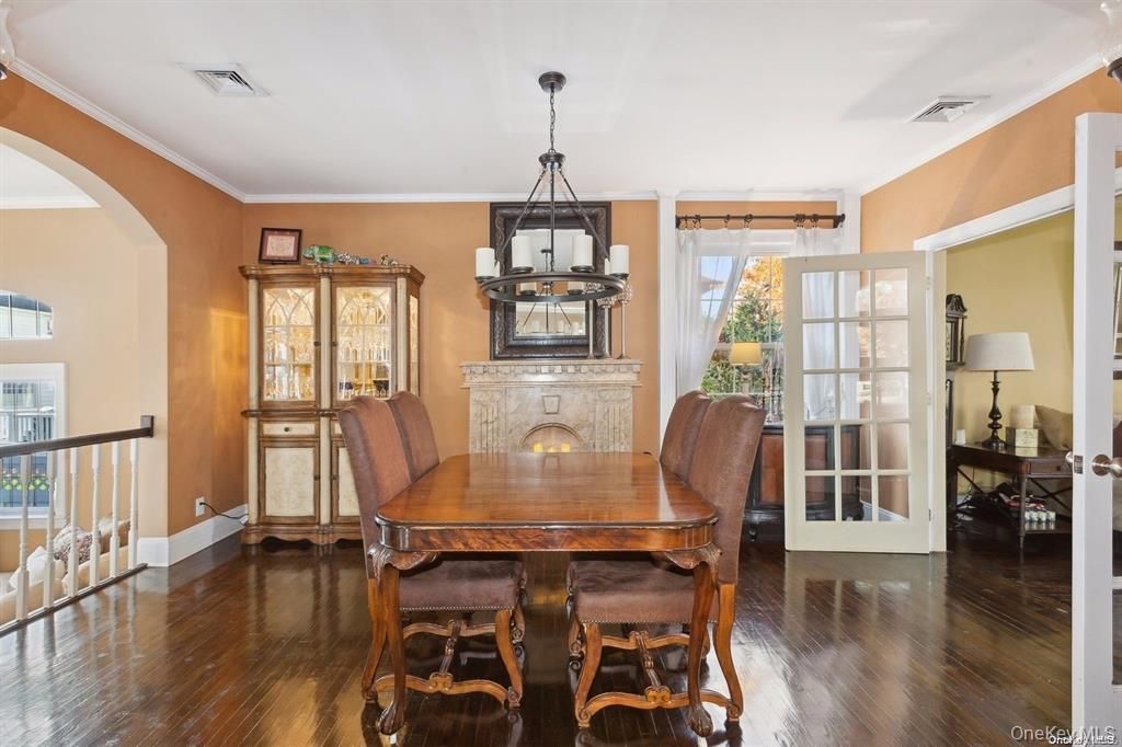 Dining room, Fireplace, Interior, Pendant Lights, Wood Texture Flooring
