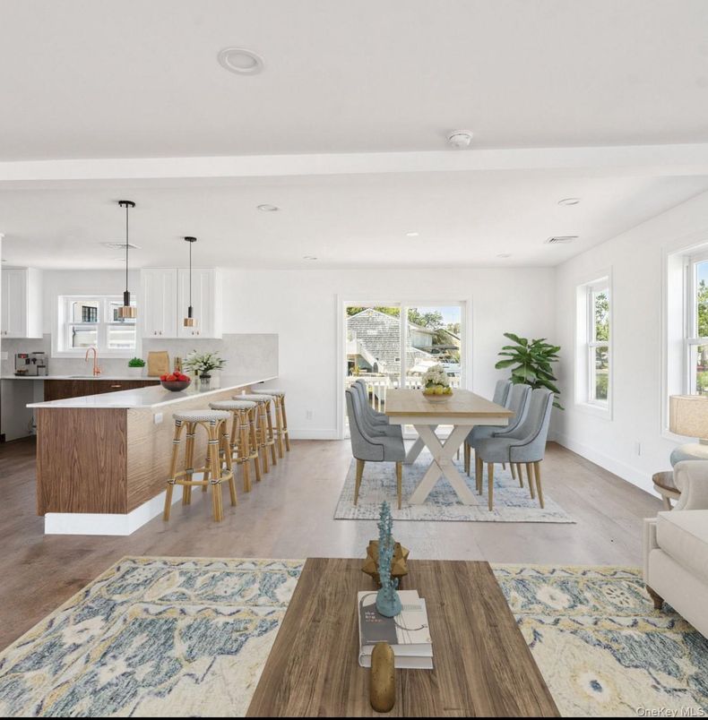 Dining room, Interior, Kitchen, Pendant Lights, Recessed Lighting, Wood Texture Flooring