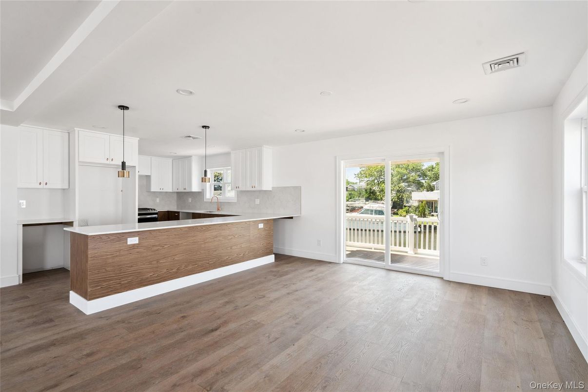 Interior, Kitchen, Pendant Lights, Recessed Lighting, Wood Texture Flooring