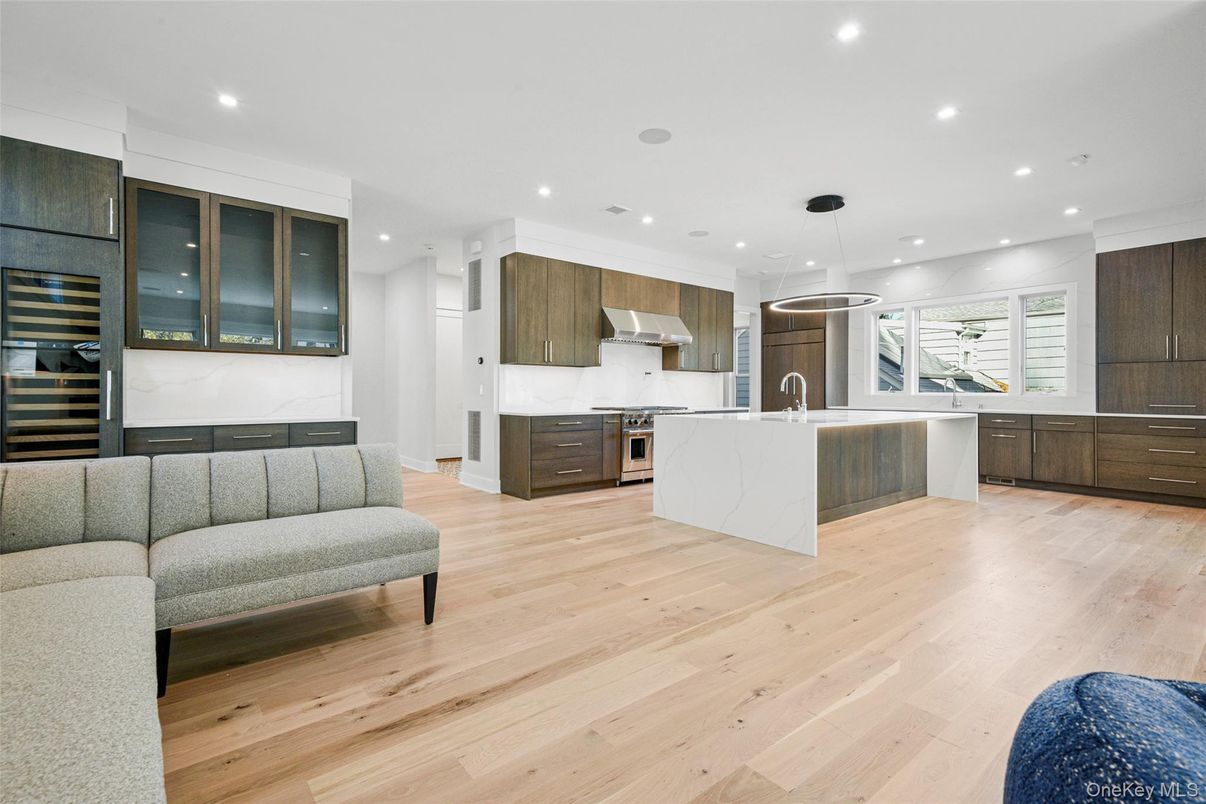Interior, Kitchen, Pendant Lights, Recessed Lighting, Wood Texture Flooring