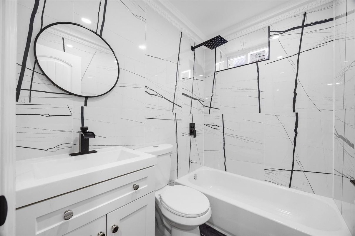 Bathroom, Interior, Marble Walls