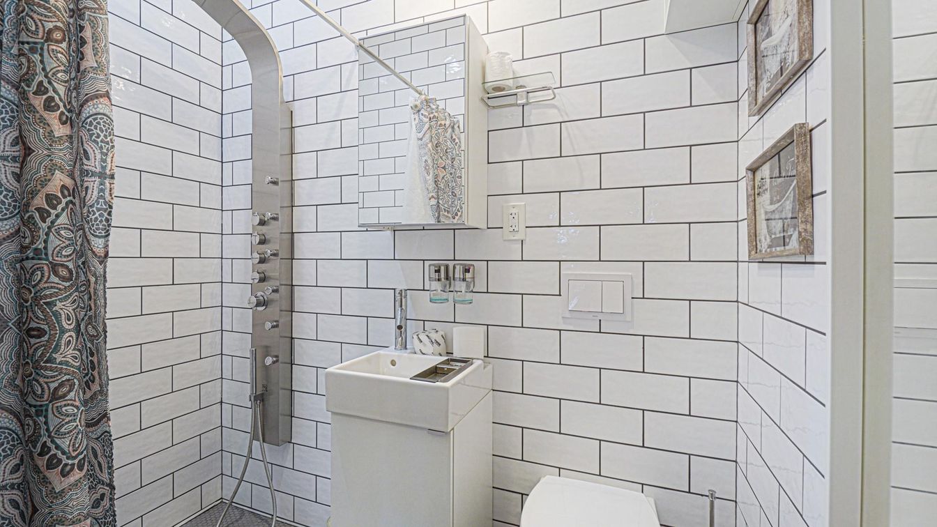 Bathroom, Interior