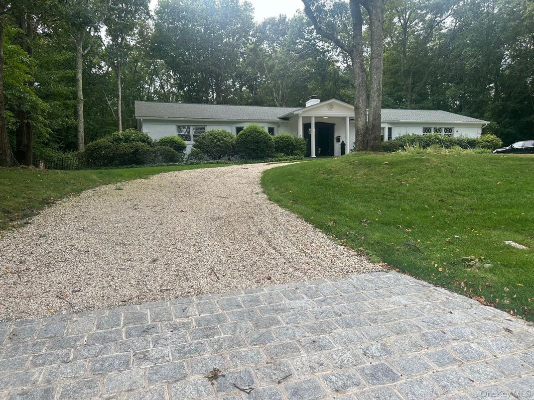 Backyard, Exterior, Facade, Ranch