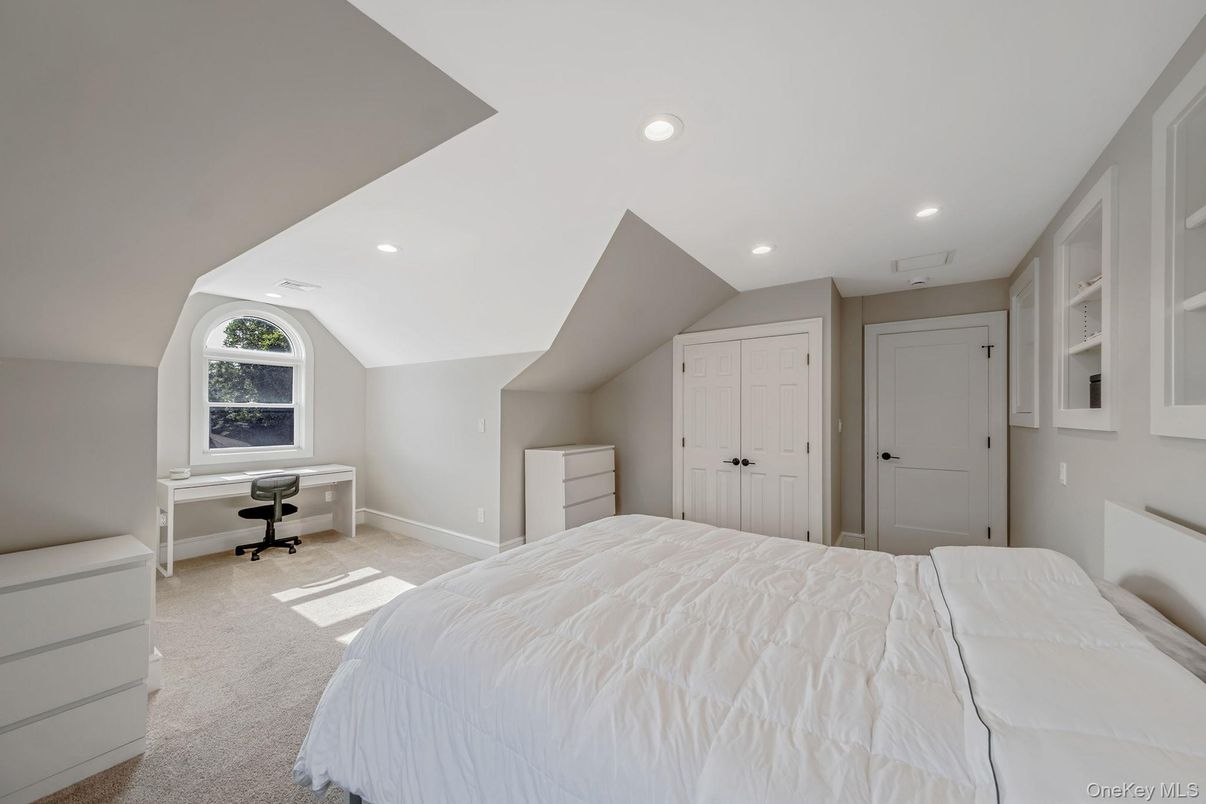 Bedroom, Home Office, Interior, Recessed Lighting